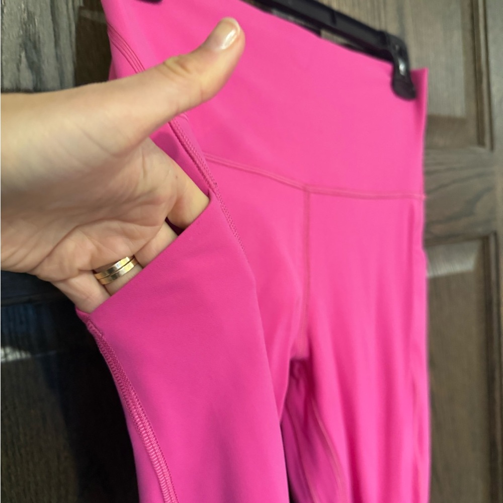 lululemon Sonic Pink High Rise Align Leggings With pockets Size 8 25” - Picture 2 of 8